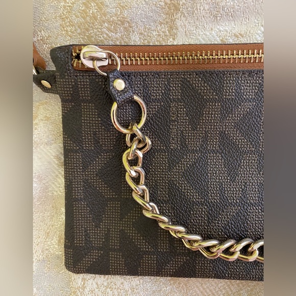 MICHAEL KORS Brown Belt Bag with Chain Small - Picture 3 of 8